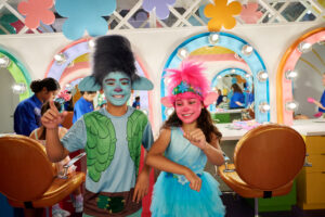 To get ready to take center stage, Sparkle Shine Glitter Glow offers the unique Troll-ify Me! experience, the ultimate Trolls makeover for kids’ and grown-ups’ hair to be in the clouds and their sparkles to be loud via headbands, apparel, make-up and more.