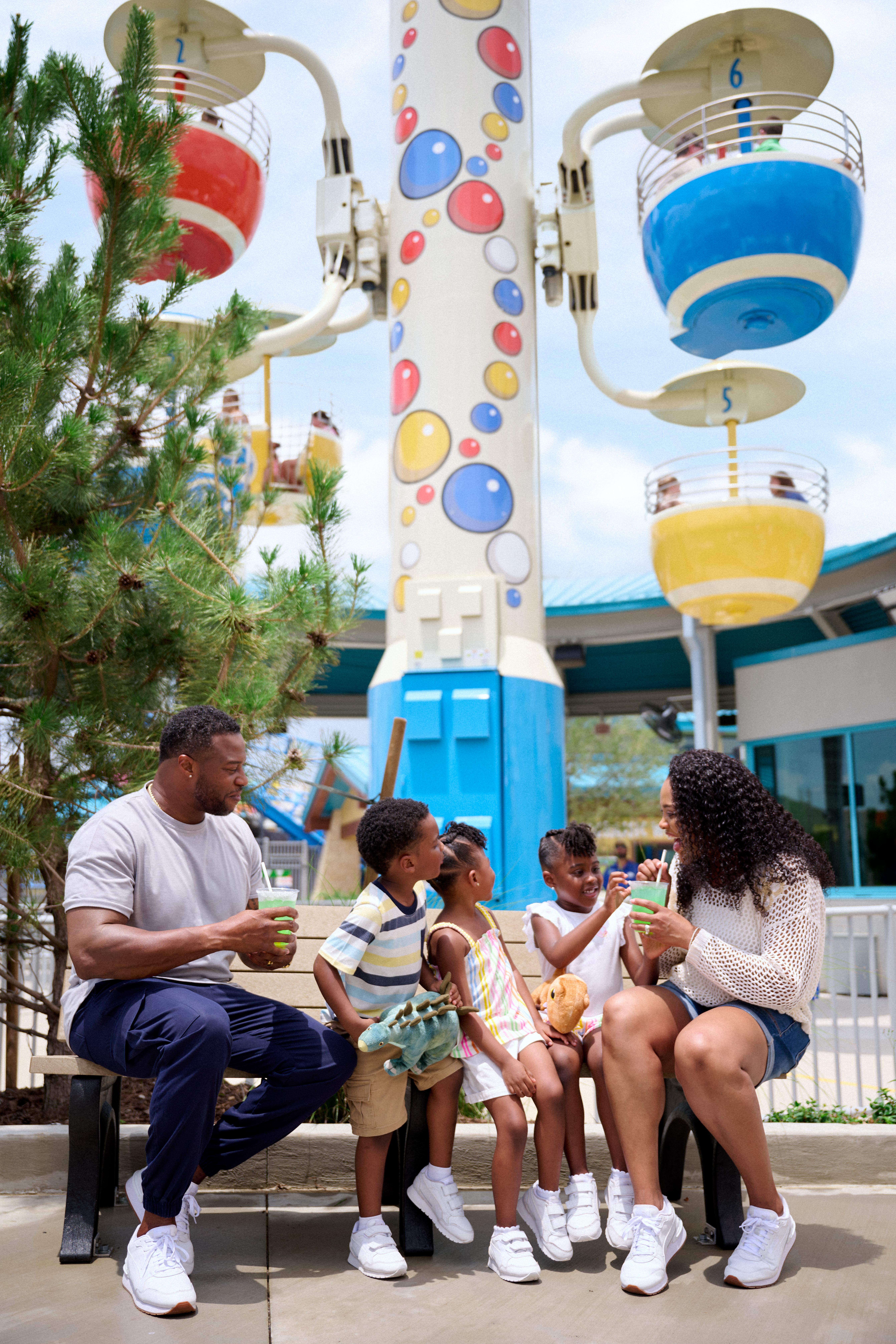 Guests enjoy a moment in front of Mr. DNA’s Double Helix Spin.