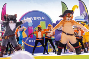 Catchy choreographed dance moments included this one with Puss in Boots and Kitty Softpaws. 